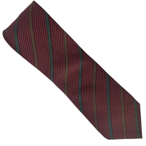 Red Diagonal Striped Tie - Picture 2 of 7